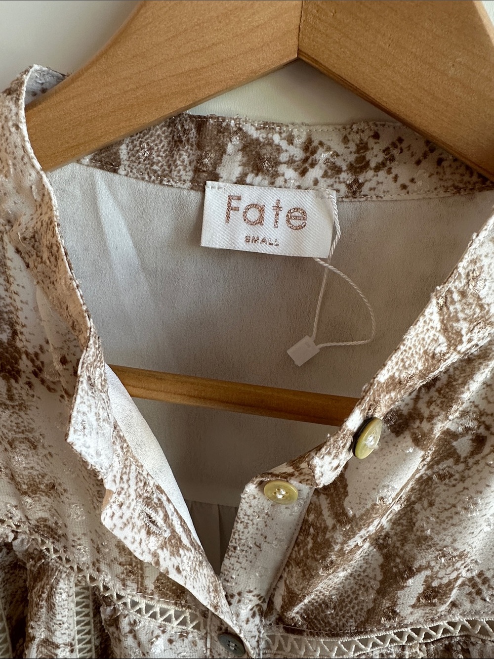 NWOT Fate Snake-Print Ruffle Button Front Blouse - Picture 6 of 13